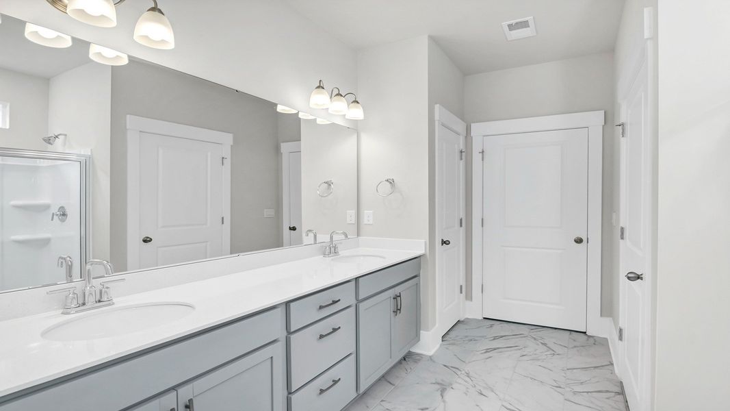Furnished interior view inside a new home in Cross Creek, Lexington (Image 11).