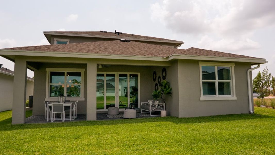 Periwinkle Covered Lanai