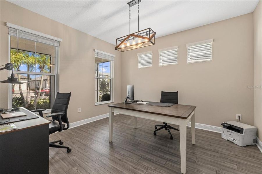 Furnished interior view inside a new home in , Lakewood Ranch (Image 47).