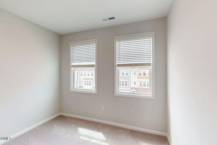 3730104_50034 3730104_50034