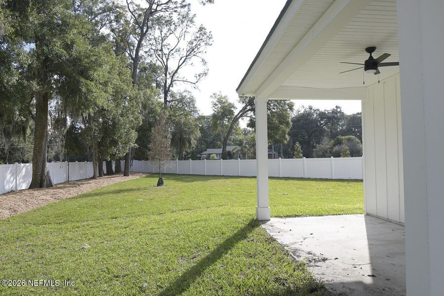Exterior details and patio area of a home in , Jacksonville (Image 27).