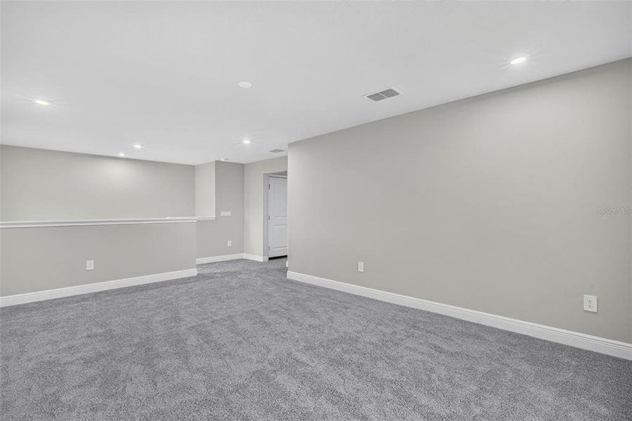 Spacious, unfurnished interior of a new home in Crosswind Ranch, Parrish (Image 31). Spacious, unfurnished interior of a new home in Crosswind Ranch, Parrish (Image 31).