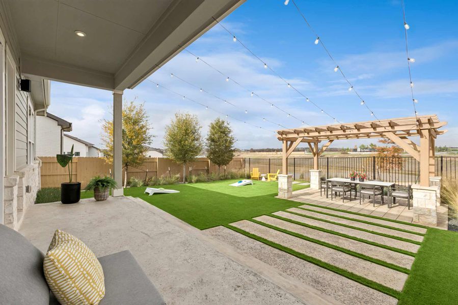 Representative exterior details of a home built from the The Kline by David Weekley Homes in The Colony, Bastrop (Image 4). Representative exterior details of a home built from the The Kline by David Weekley Homes in The Colony, Bastrop (Image 4).