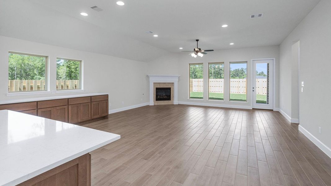 Spacious, unfurnished interior of a new home in Colton, Todd Mission (Image 12). Spacious, unfurnished interior of a new home in Colton, Todd Mission (Image 12).