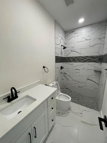 Spacious, unfurnished interior of a new home in , Labelle (Image 12). Spacious, unfurnished interior of a new home in , Labelle (Image 12).