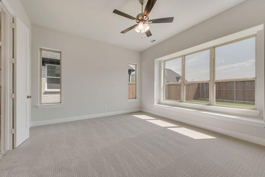 Spacious, unfurnished interior of a new home in , Wylie (Image 15).