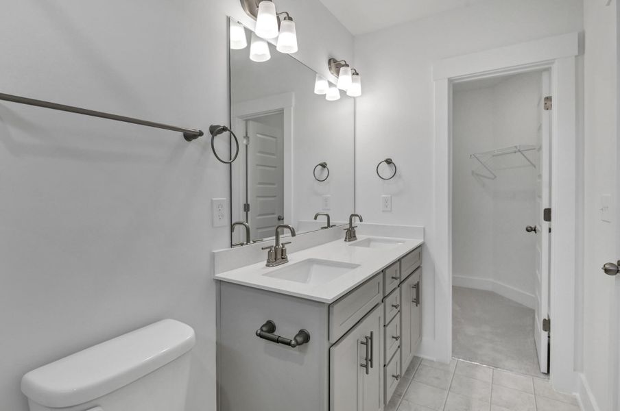Furnished interior view inside a new home in Lake Carolina Townhomes, Columbia (Image 13).