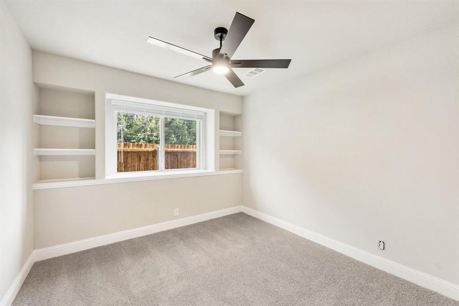 Spacious, unfurnished interior of a new home in East Oak Creek 50-55, Commerce (Image 19).