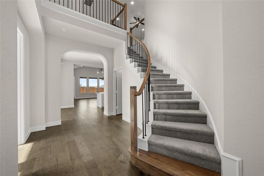 2313 Meek Woods- Foyer-1 2313 Meek Woods- Foyer-1