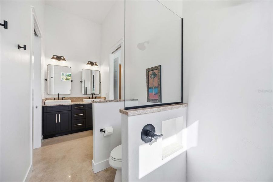 Furnished interior view inside a new home in , Port Charlotte (Image 40).