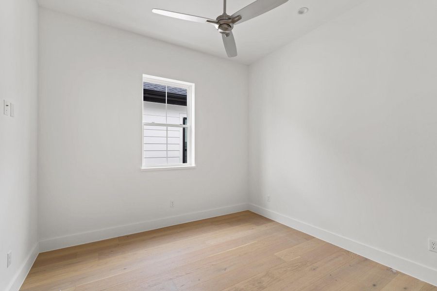 Designed for comfort, this bedroom includes a private walk-in closet and pre-wiring for cable. Designed for comfort, this bedroom includes a private walk-in closet and pre-wiring for cable.