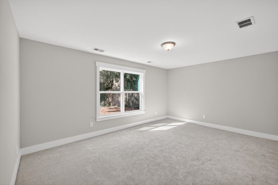 Spacious, unfurnished interior of a new home in Academy Park, Beaufort (Image 30).