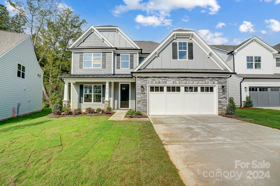 MOVE-IN READY! Homesite 6 features a McDowell floorplan with front-load garage.