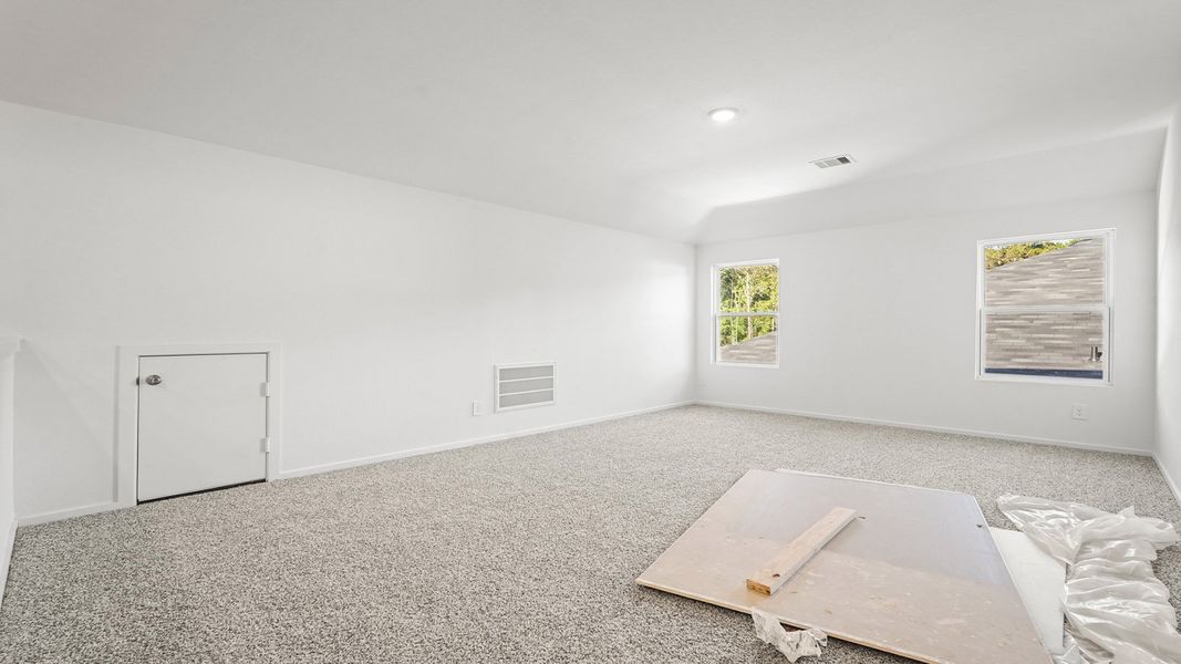 Representative unfurnished interior of a home built from the Rosemont by D.R. Horton in New Waverly Station, New Waverly (Image 21).