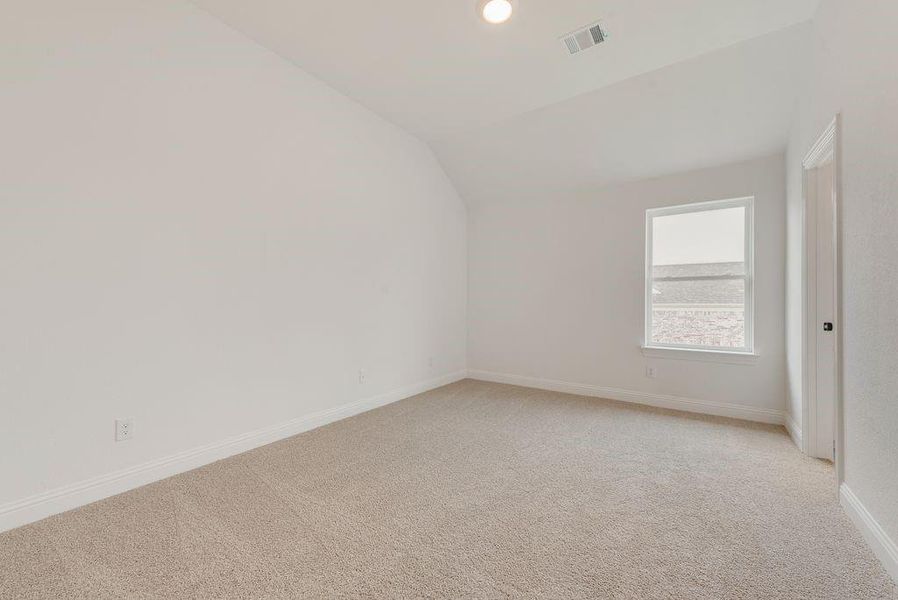 Spacious, unfurnished interior of a new home in Prairie Ridge, Venus (Image 13).