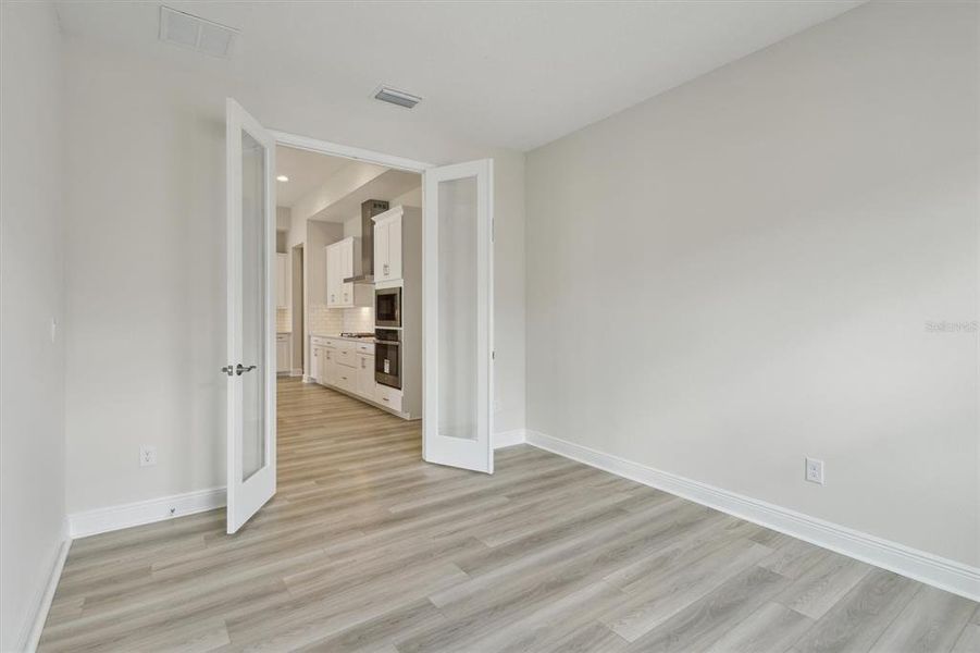 Spacious, unfurnished interior of a new home in Waterset, Apollo Beach (Image 23).