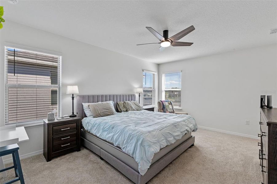 Furnished interior view inside a new home in Waterleigh, Winter Garden (Image 8).