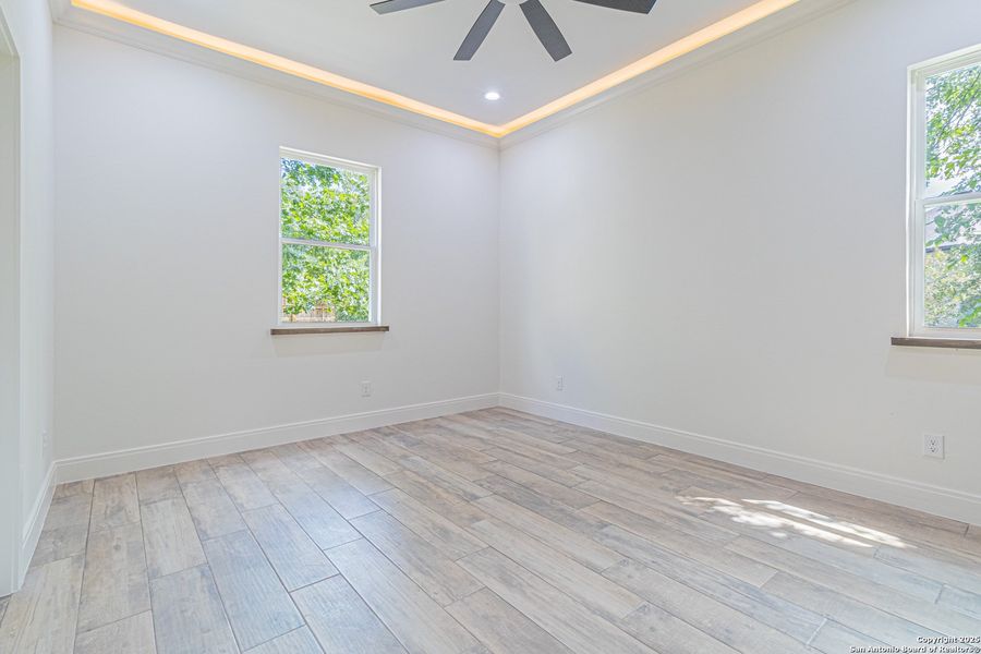 Spacious, unfurnished interior of a new home in , San Antonio (Image 18). Spacious, unfurnished interior of a new home in , San Antonio (Image 18).