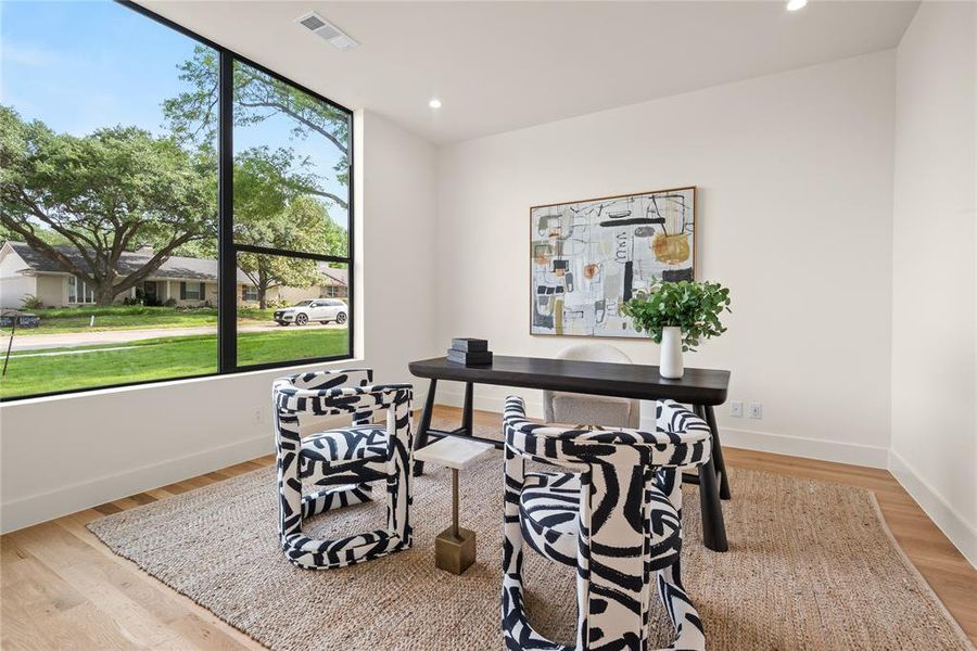 Furnished interior view inside a new home in , Dallas (Image 10).