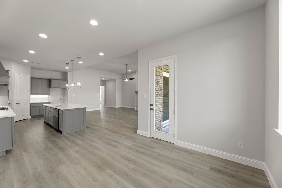 Representative unfurnished interior of a home built from the Henry- 70ft Home Site by Rockwell Homes in Nelson Lake Estates, Rockwall (Image 63). Representative unfurnished interior of a home built from the Henry- 70ft Home Site by Rockwell Homes in Nelson Lake Estates, Rockwall (Image 63).
