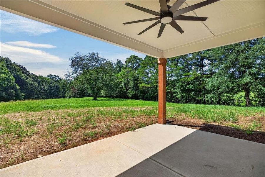 Exterior details and patio area of a home in , Waco (Image 22).