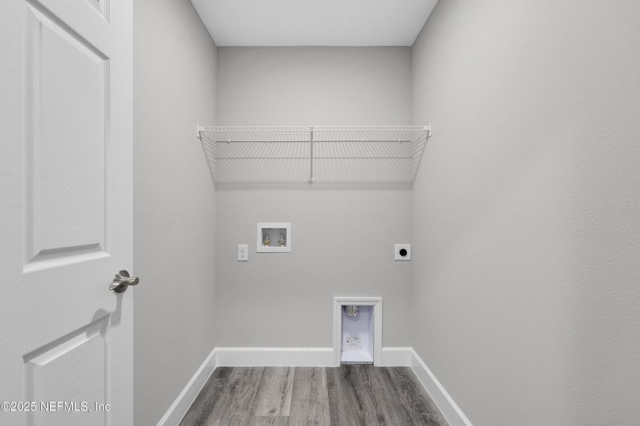 Image 23 of a home in .