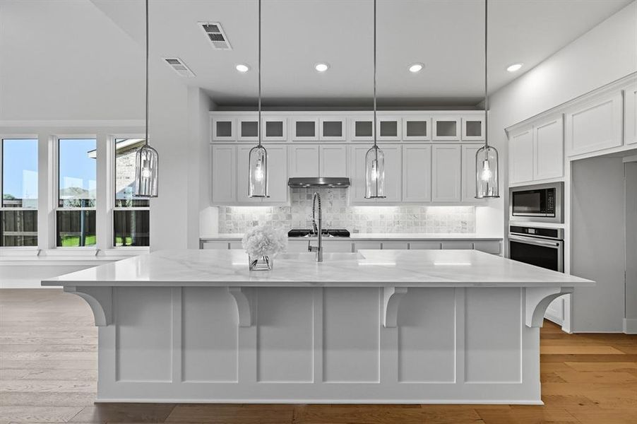 Furnished interior view inside a new home in Trinity Falls, McKinney (Image 6). Furnished interior view inside a new home in Trinity Falls, McKinney (Image 6).