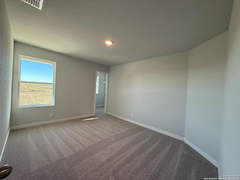 Spacious, unfurnished interior of a new home in The Preserve at the Wilder, Adkins (Image 27). Spacious, unfurnished interior of a new home in The Preserve at the Wilder, Adkins (Image 27).