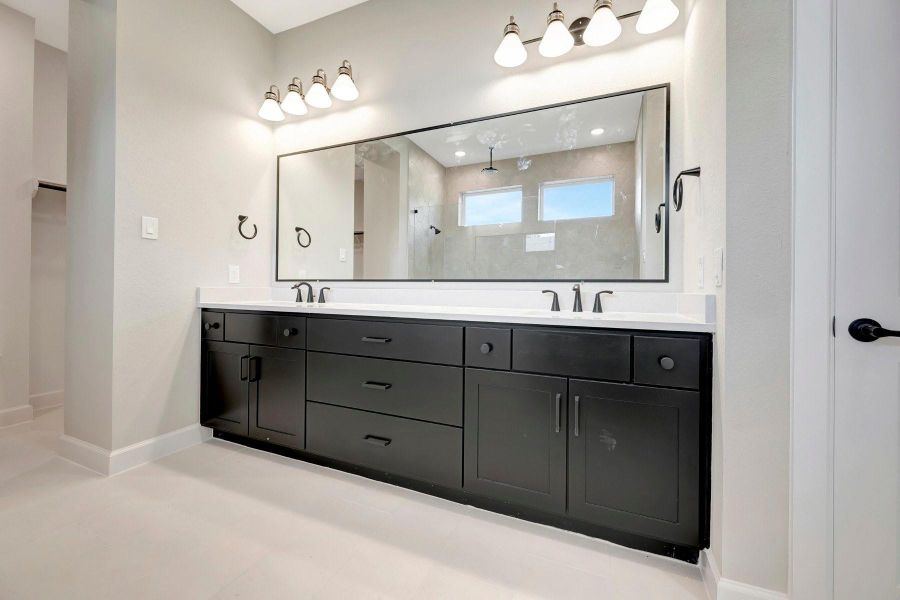 Large vanity with dual sinks and large stack of drawers!