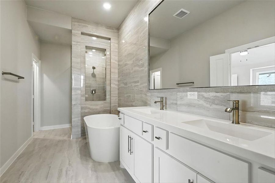 13920LongvalleyDrANSLCM014 13920LongvalleyDrANSLCM014