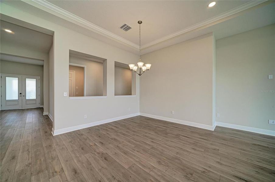 Spacious, unfurnished interior of a new home in Pasadena Ridge, Dade City (Image 26).