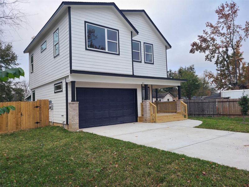 Front exterior of a new home in , Houston, TX, highlighting curb appeal (Image 11). Front exterior of a new home in , Houston, TX, highlighting curb appeal (Image 11).