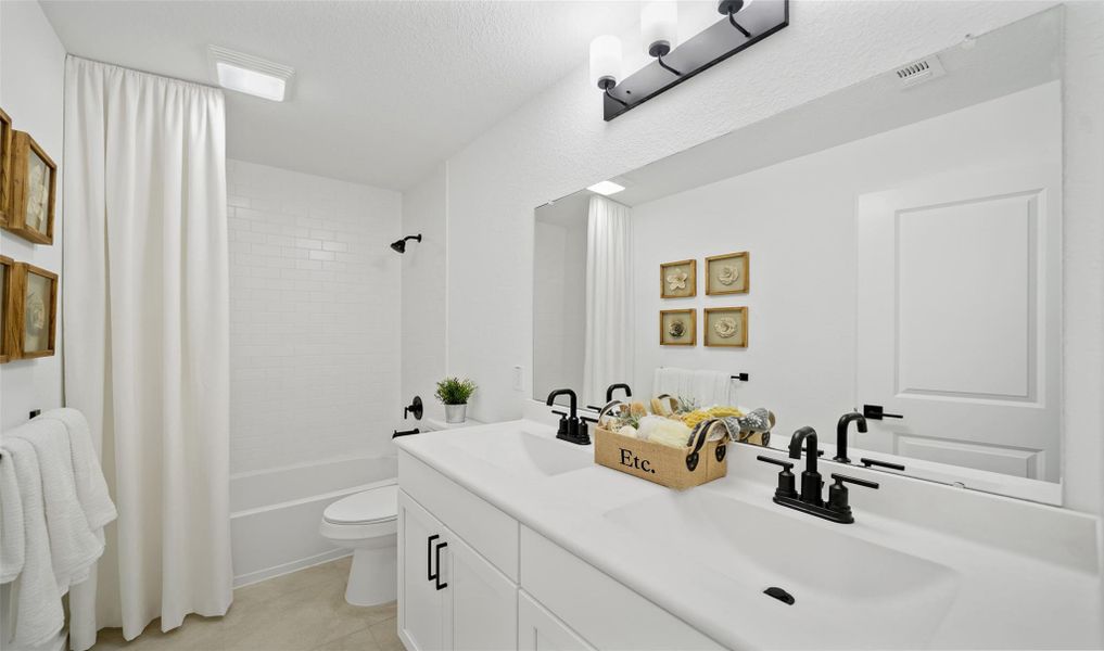 Hall bath 2 (*Photo not of actual home and used for illustration purposes only.) Hall bath 2 (*Photo not of actual home and used for illustration purposes only.)