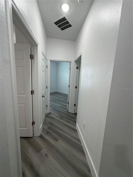 Spacious, unfurnished interior of a new home in , Lakeland (Image 25).