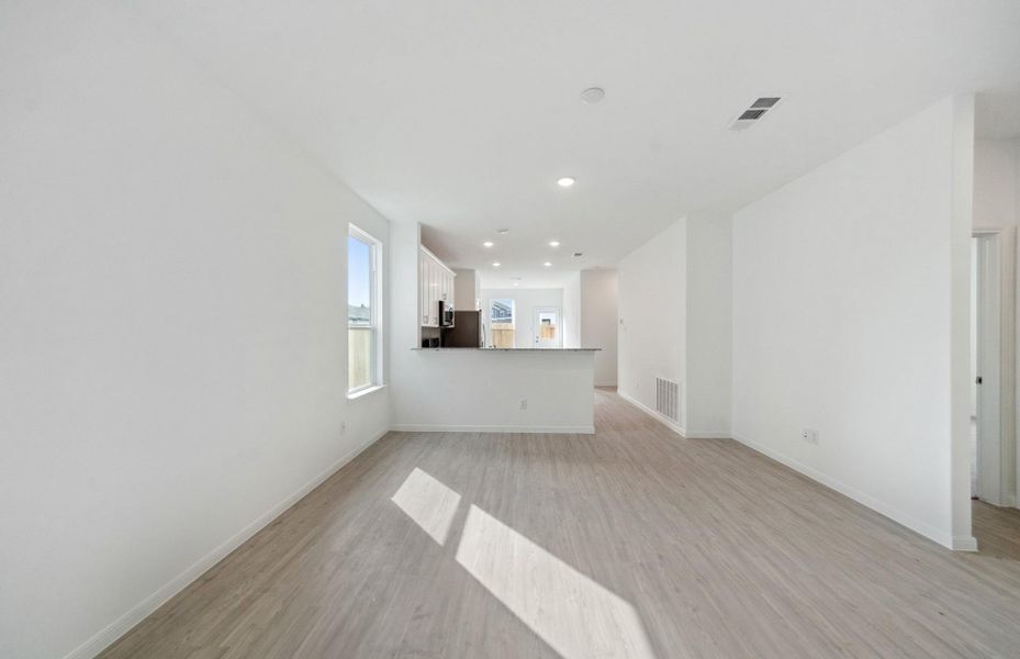 Spacious, unfurnished interior of a new home in Peppervine, Porter (Image 11). Spacious, unfurnished interior of a new home in Peppervine, Porter (Image 11).