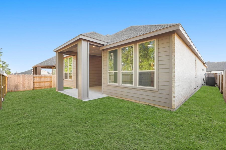 Exterior details and patio area of a home in Emory Glen, Magnolia (Image 21).