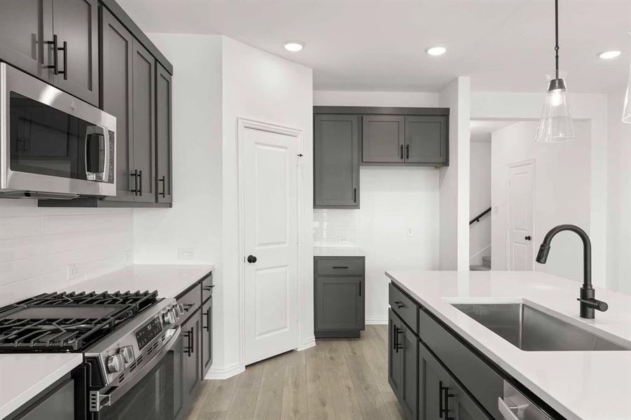 Furnished interior view inside a new home in Gateway Parks, Forney (Image 10). Furnished interior view inside a new home in Gateway Parks, Forney (Image 10).