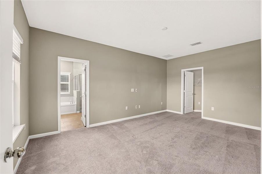 Spacious, unfurnished interior of a new home in , Alachua (Image 43). Spacious, unfurnished interior of a new home in , Alachua (Image 43).