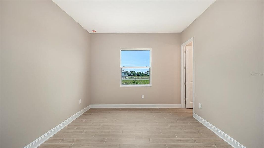 Spacious, unfurnished interior of a new home in Grand Park, Sarasota (Image 50). Spacious, unfurnished interior of a new home in Grand Park, Sarasota (Image 50).