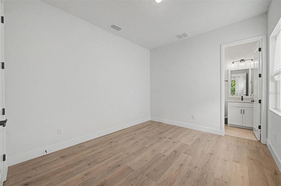 Spacious, unfurnished interior of a new home in , Wesley Chapel (Image 20). Spacious, unfurnished interior of a new home in , Wesley Chapel (Image 20).