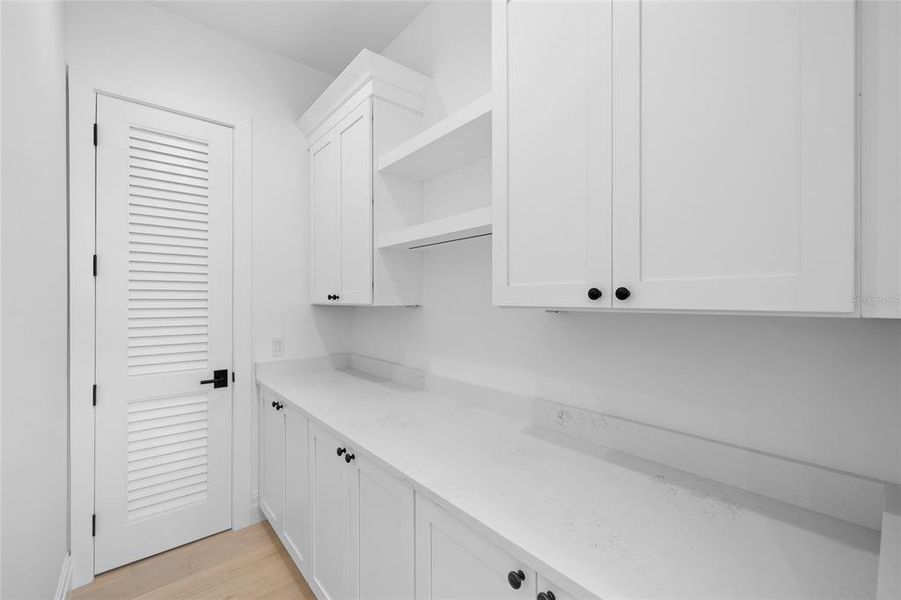 Furnished interior view inside a new home in , Boca Grande (Image 3).