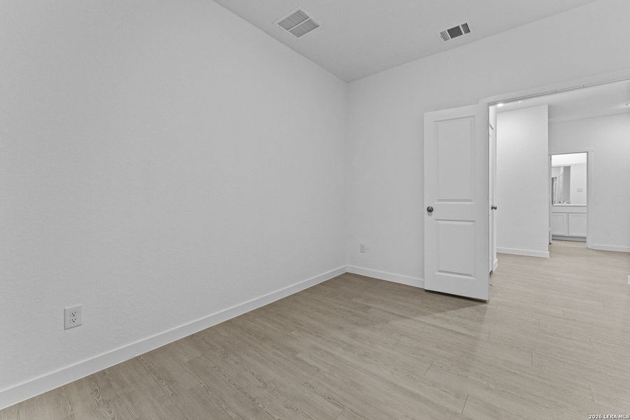 Spacious, unfurnished interior of a new home in Brookmill, San Antonio (Image 13). Spacious, unfurnished interior of a new home in Brookmill, San Antonio (Image 13).