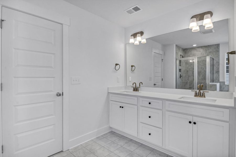 Furnished interior view inside a new home in Ferry Grove, Lexington (Image 15).
