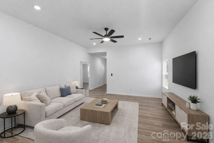 Virtually staged picture