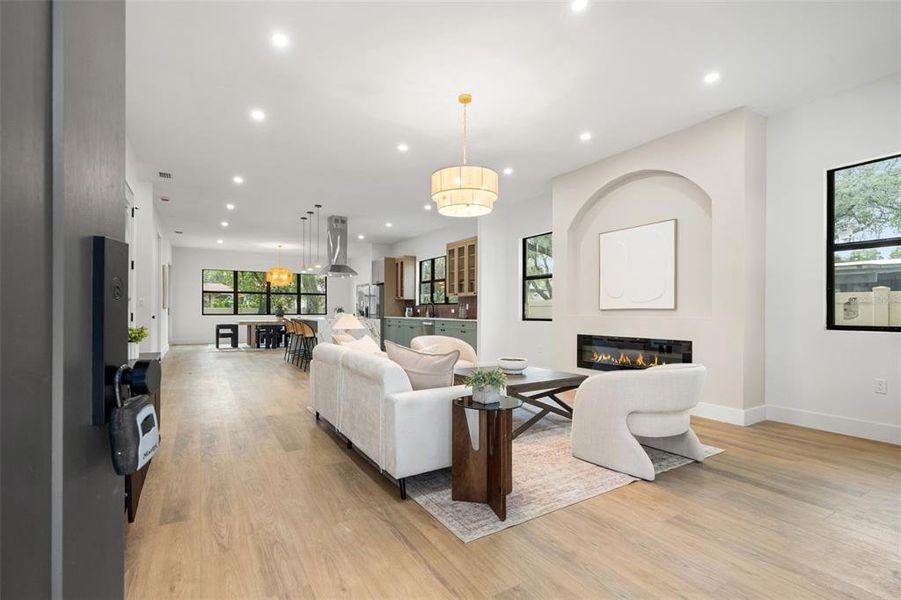 Furnished interior view inside a new home in , Tampa (Image 10).