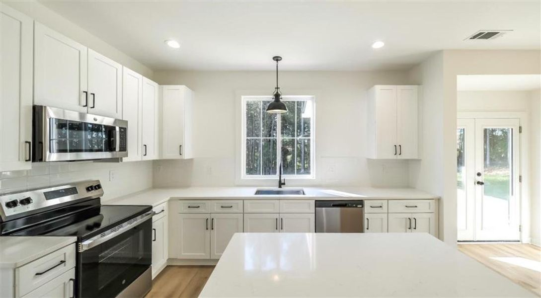Furnished interior view inside a new home in , Lindale (Image 6).