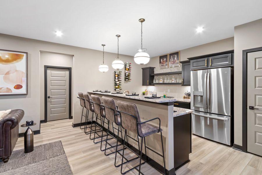Representative furnished interior of a home built from the Huxley by Fischer Homes in Veranda Manor, Canton (Image 35).