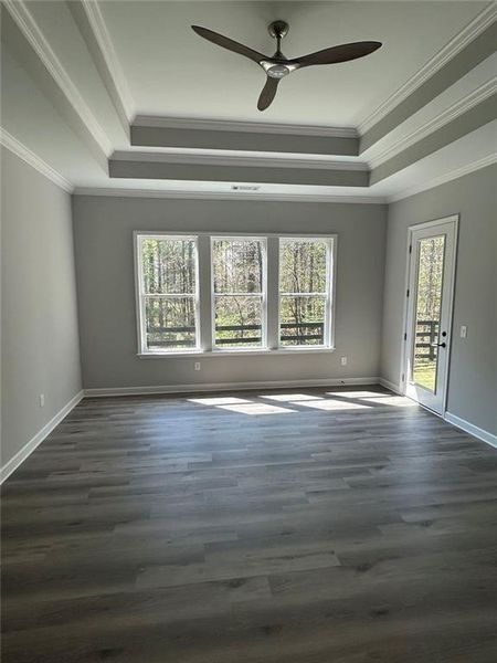 Spacious, unfurnished interior of a new home in Cooks Farm, Woodstock (Image 8).