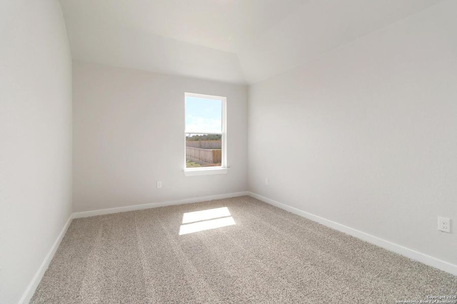 Spacious, unfurnished interior of a new home in Hunters Ranch, San Antonio (Image 12). Spacious, unfurnished interior of a new home in Hunters Ranch, San Antonio (Image 12).