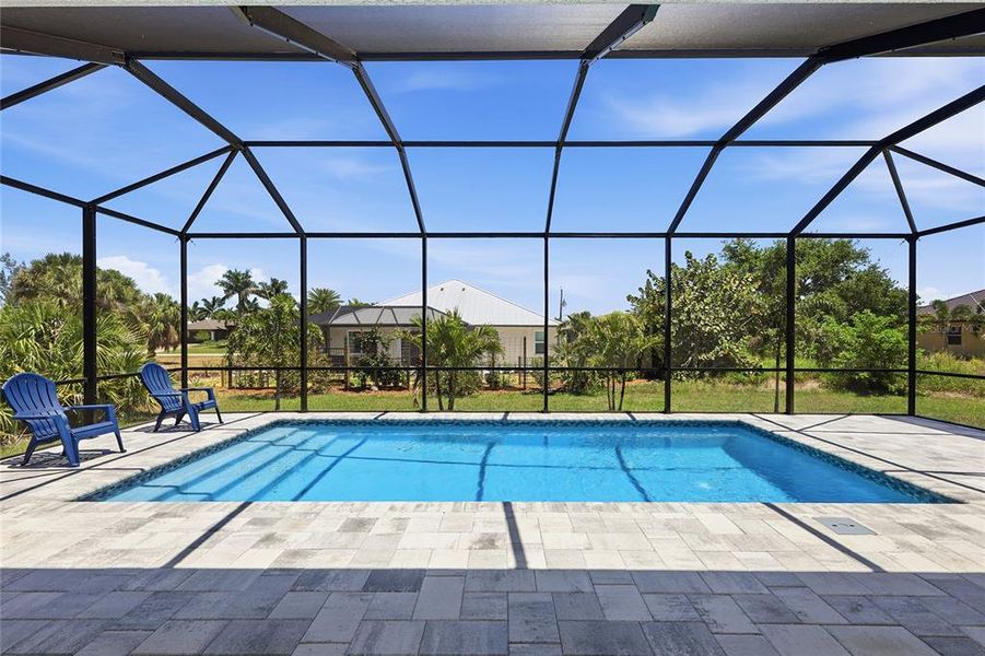 Exterior details and patio area of a home in , Port Charlotte (Image 29).